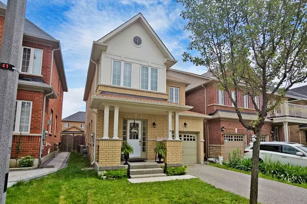 39 Silverado Hills DR, Markham, ON L6C 0H2