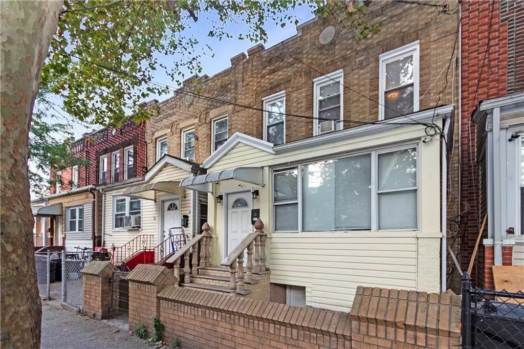 Brooklyn, NY 11208,557 Drew ST