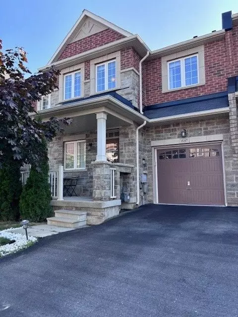 Milton, ON L9T 8L7,647 Murray Meadows PL