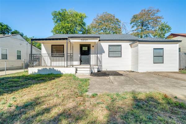 3207 Seevers Avenue, Dallas, TX 75216