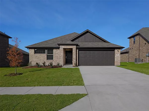 532 Ridgewood Drive, Van Alstyne, TX 75495