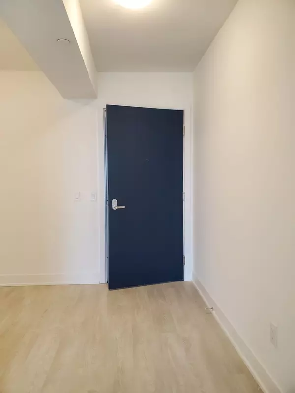 2545 Simcoe ST N #1401, Oshawa, ON L1H 7K4