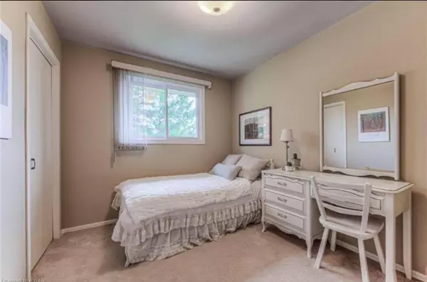 Kitchener, ON N2N 1J9,160 Westheights DR