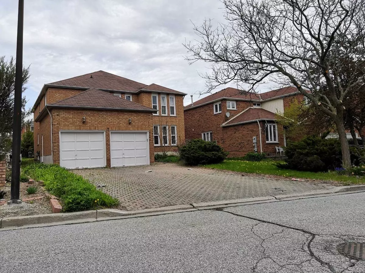 Markham, ON L3P 7C1,7 Brooklyn CRES