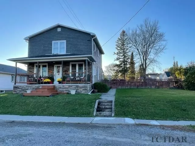 Temiskaming Shores, ON P0J 1K0,310 Georgina AVE