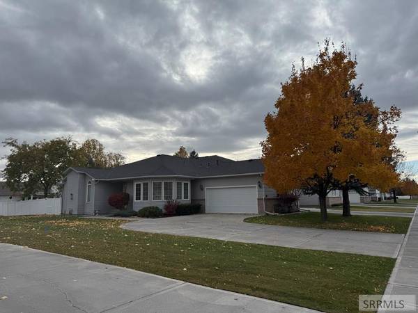 940 E 25th Street, Idaho Falls, ID 83404