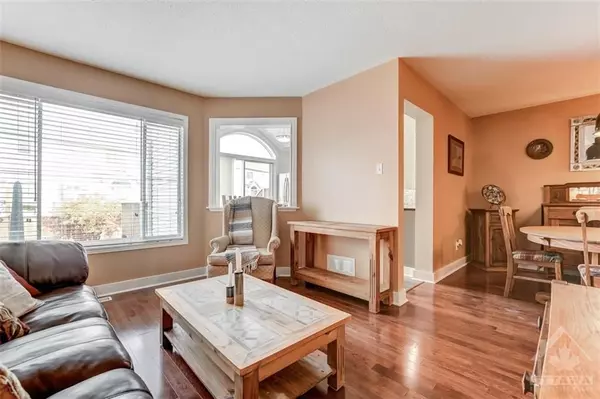 Kanata, ON K2M 2W2,130 LANDOVER CRES