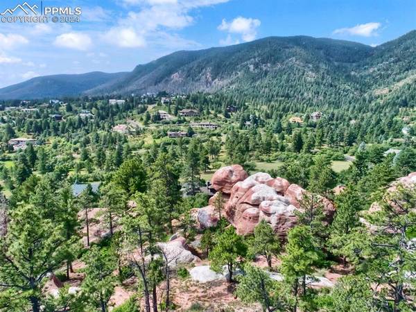 6350 Apache DR, Larkspur, CO 80118