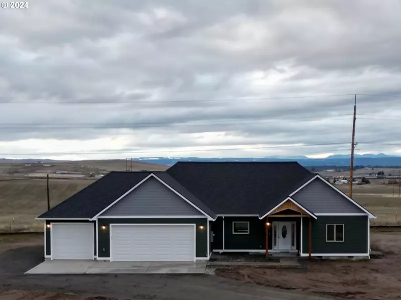 124 Pioneer CIR, Goldendale, WA 98620