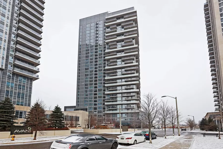 225 Village Green SQ #607, Toronto E07, ON M1S 0N4