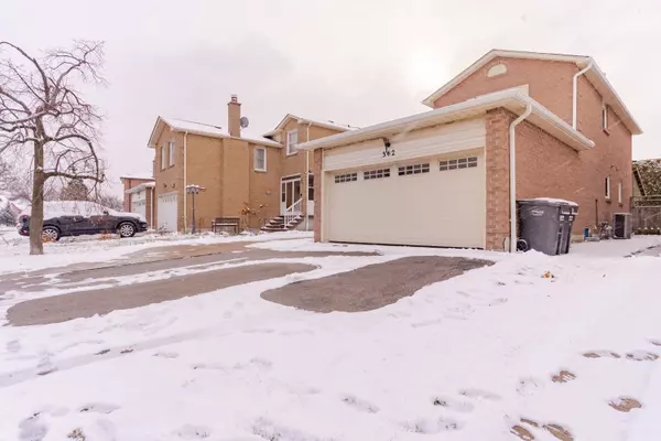 Mississauga, ON L5R 1K8,362 Kingsbridge Garden CIR N