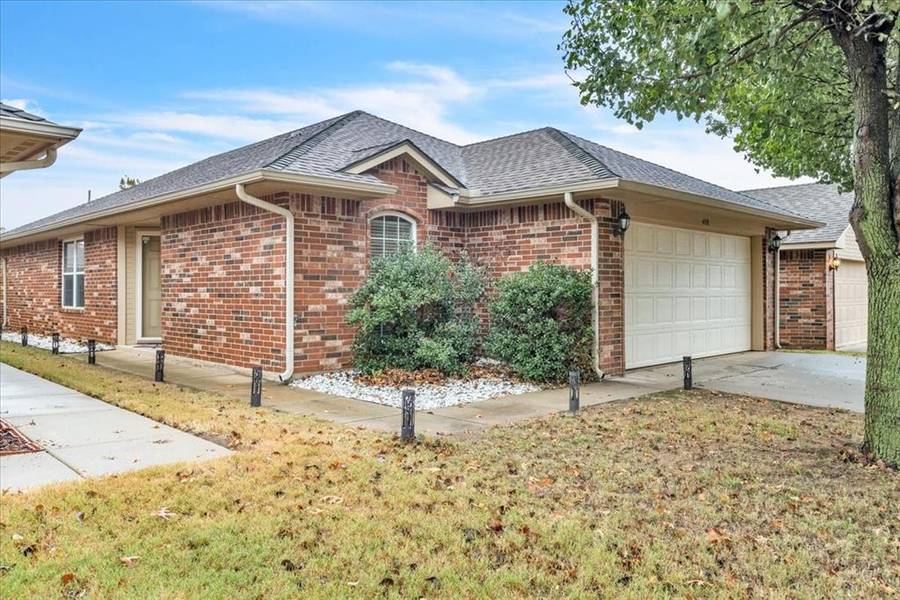 408 Cherokee Gate Drive, Yukon, OK 73099