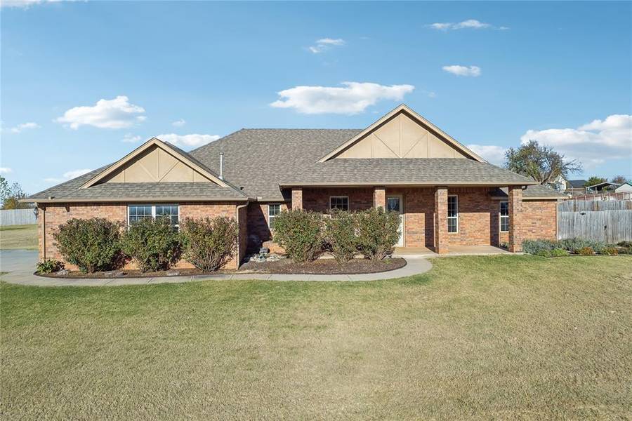 13640 Ridge View Lane, Edmond, OK 73025