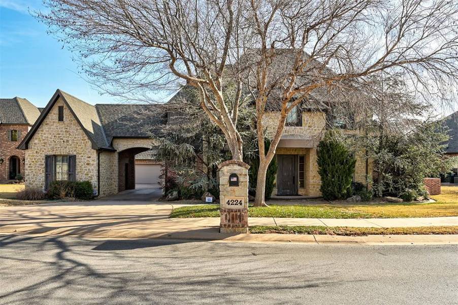 4224 The Ranch Road, Edmond, OK 73034