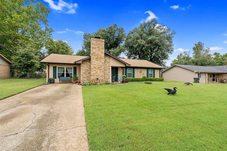 6137 Whispering, Tyler, TX 75707