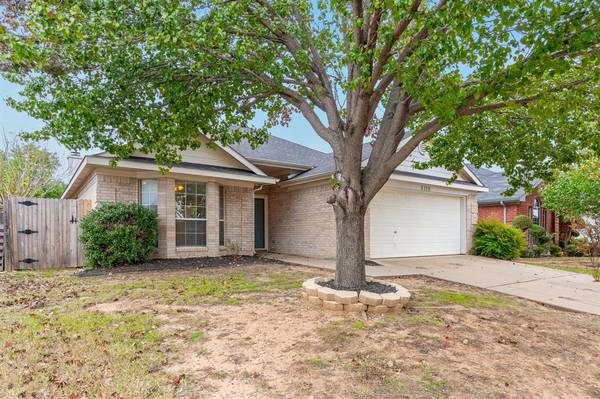 Fort Worth, TX 76123,5116 Button Willow Drive