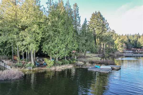 Shawnigan Lake, BC V0R 2W3,2055 Sweet Gale Pl