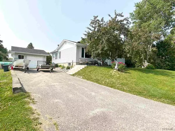 Timiskaming, ON P0J 1P0,370 Lawlor ST