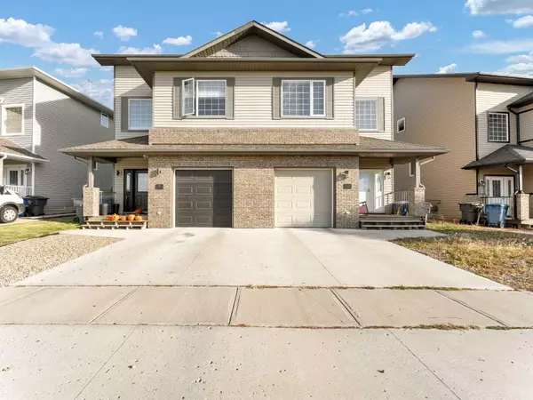 53 Hamptons WAY Southeast, Medicine Hat, AB T1B0C6