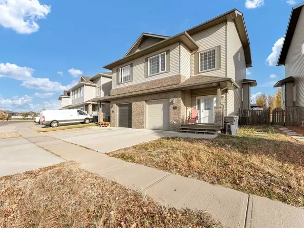 Medicine Hat, AB T1B0C6,53 Hamptons WAY Southeast