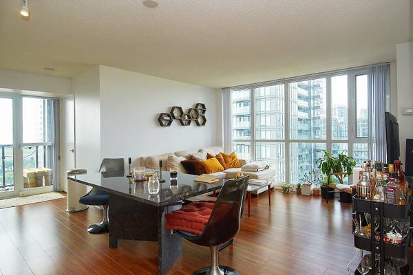 85 Queens Wharf RD #2306, Toronto C01, ON M5V 0J9