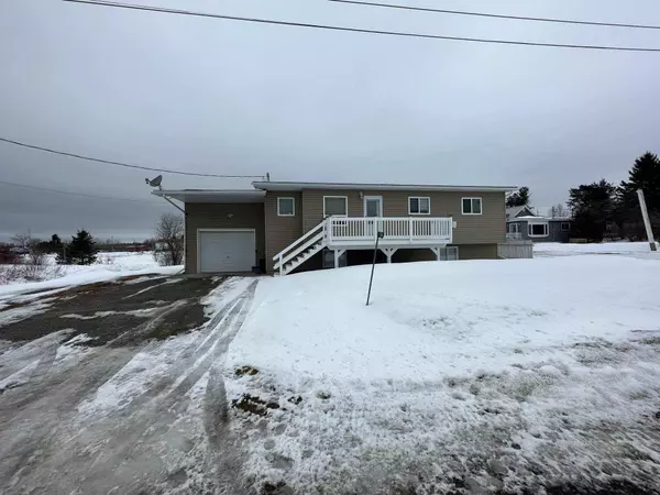 Timiskaming, ON P0K 1L0,54 Sixth AVE