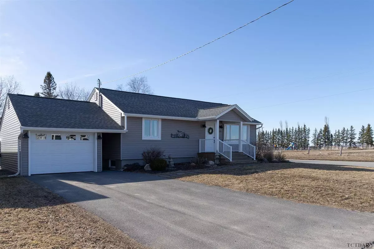 Temiskaming Shores, ON P0J 1P0,256 Rebecca ST