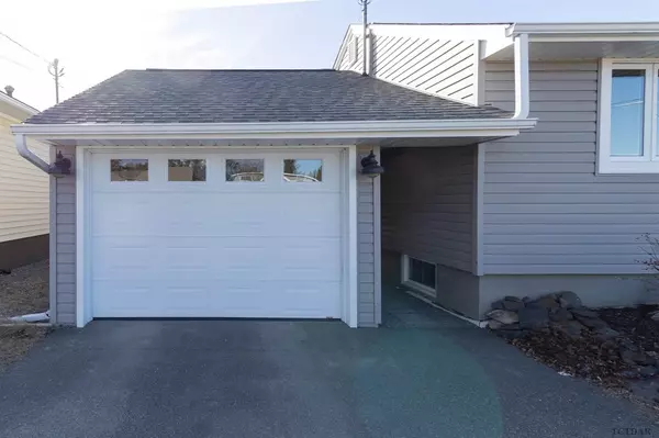 Temiskaming Shores, ON P0J 1P0,256 Rebecca ST