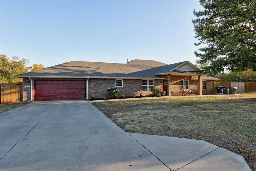 1401 Ketch Street, Edmond, OK 73003