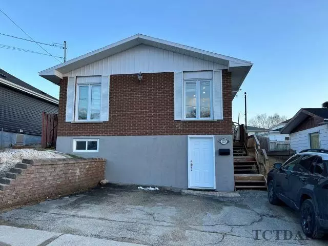 Timmins, ON P4N 3A4,223 Middleton AVE