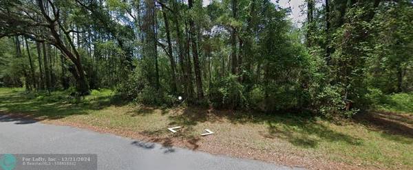 910 E Abend Dr, Dunnellon, FL 34434