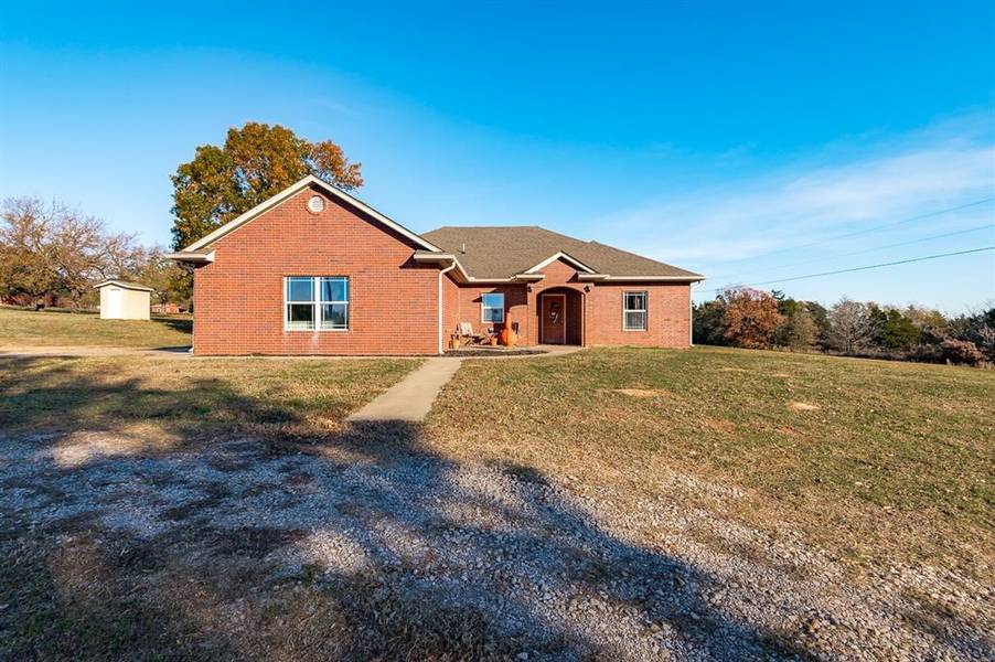 5618 E 122nd Street, Perkins, OK 74059