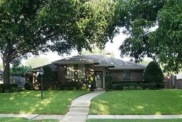 145 Meadowglen Circle, Coppell, TX 75019