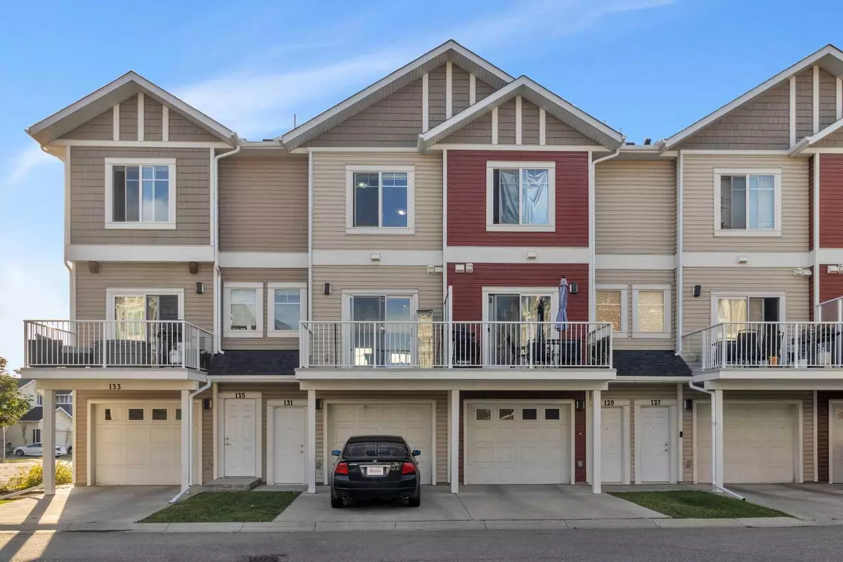 Calgary, AB T3N 0M8,131 Redstone CIR NE