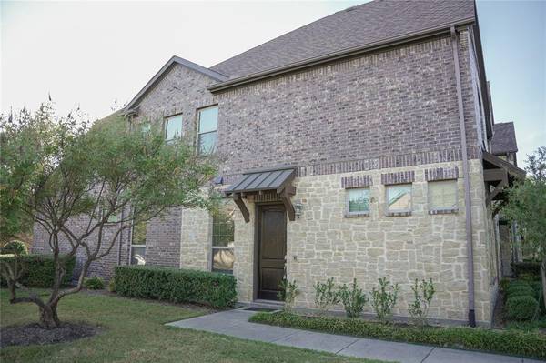 2400 Holt Drive ##D, Carrollton, TX 75010