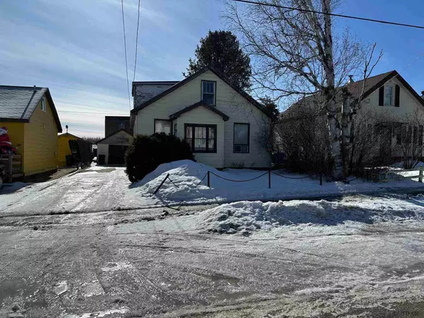 Timiskaming, ON P2N 2R8,96 Queen ST