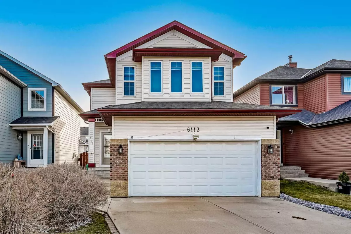 Calgary, AB T3J 4M5,6113 Saddlehorn DR Northeast