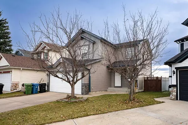 Calgary, AB T2Y 4E8,200 Somerglen Common Southwest