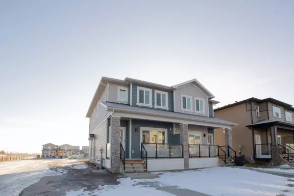 261 Midgrove Mews Southwest, Airdrie, AB T4B5K8