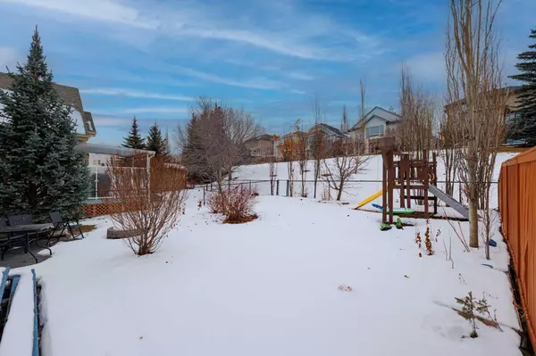 Calgary, AB T3L 2K7,66 Tuscany Ridge Close NW