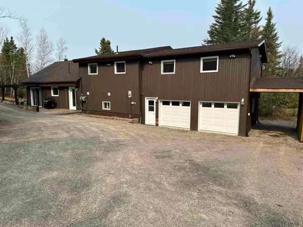 Timiskaming, ON P2N 3K4,43 Pinetree RD