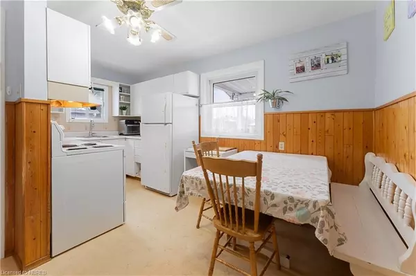 North Bay, ON P1B 5W8,874 O'BRIEN ST