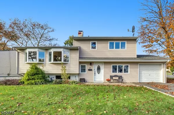 85 CYPRESS DRIVE, Woodbridge Twp., NJ 07067