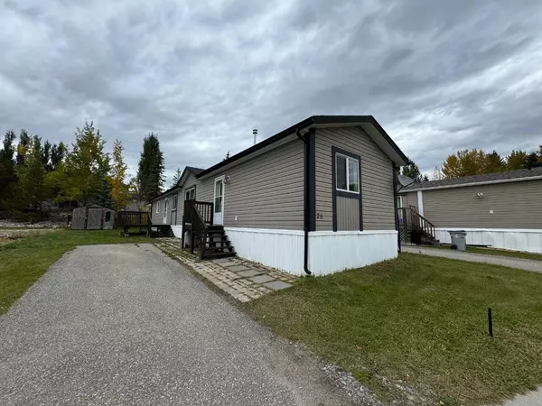 851 63 ST #28,  Edson,  AB T7E 0A2