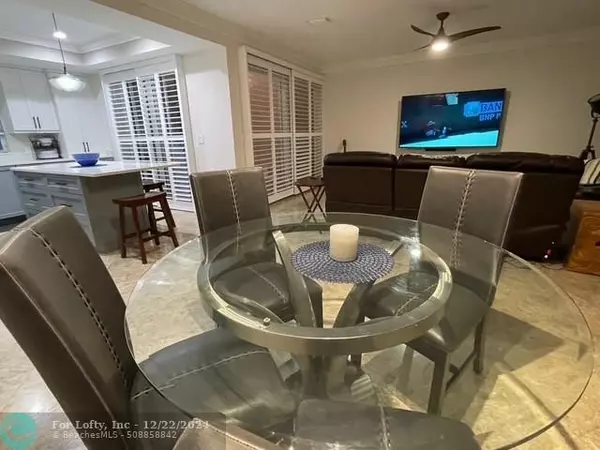 Pompano Beach, FL 33062,1717 S Ocean Blvd  #8