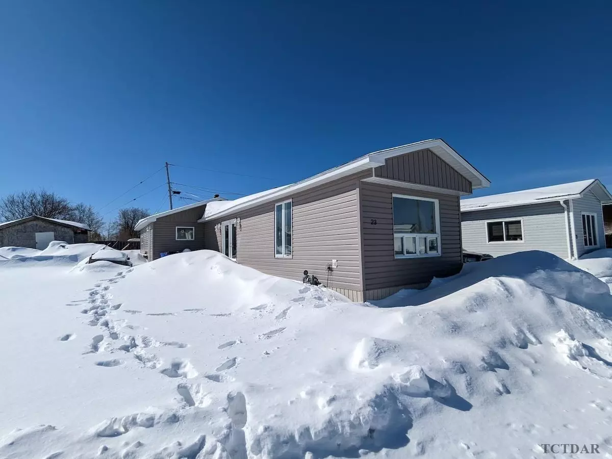 Timmins, ON P4N 0C9,23 Rovie AVE