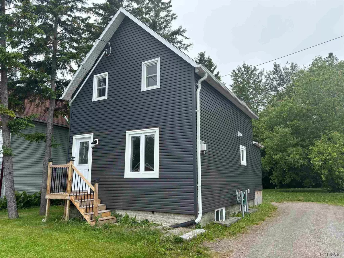 Temiskaming Shores, ON P0J 1P0,102 Katherine ST