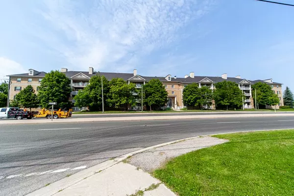 Markham, ON L3S 4V6,7428 Markham RD #301