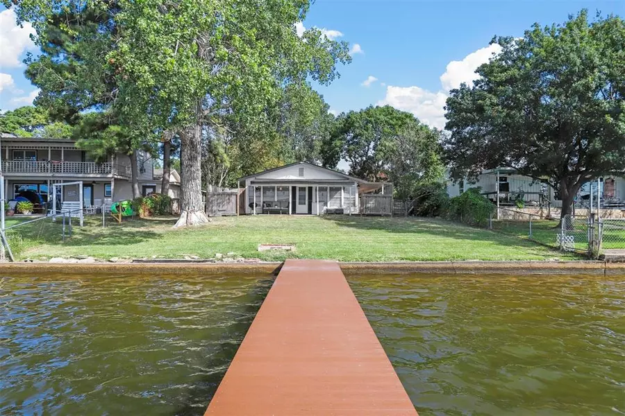 4309 Basswood Court, Granbury, TX 76049