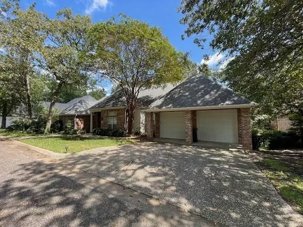 Tyler, TX 75707,3618 Rock Creek Drive